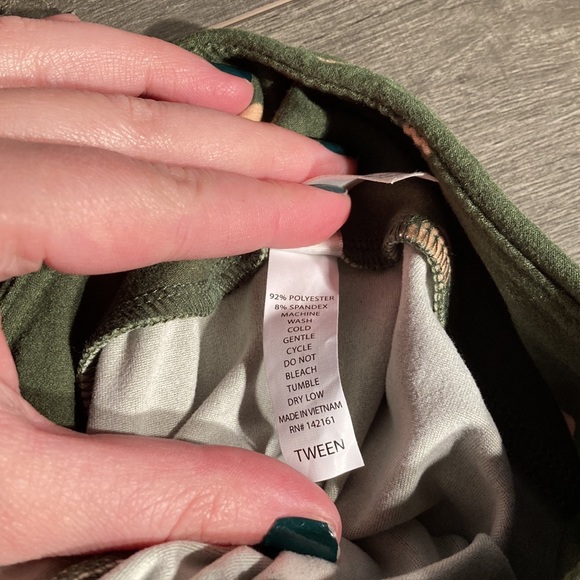 Buttery soft tween leggings - Picture 2 of 2